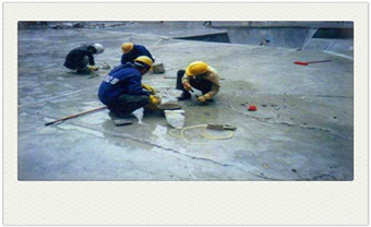 屋面屋顶防水补漏-房顶漏水用什么材料补漏最好_埋在瓷砖下的水管漏水-热成像仪怎么检测水管漏水