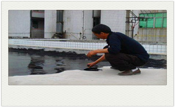 屋顶防水补漏喷剂材料哪个品牌好-防水处理方法_楼顶漏水如何处理-外墙漏水渗水补漏方案