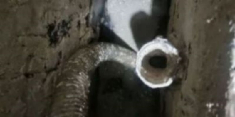 滁州污泥压缩机，污泥压缩机压出来的污泥是泥浆
